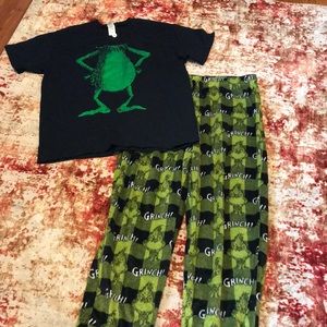 Grinch Pajama Set